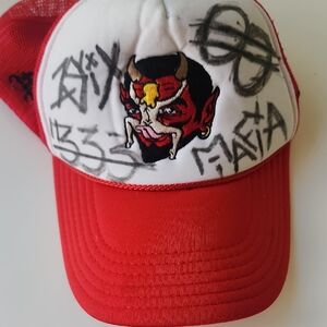 Influencer Trucker Hat